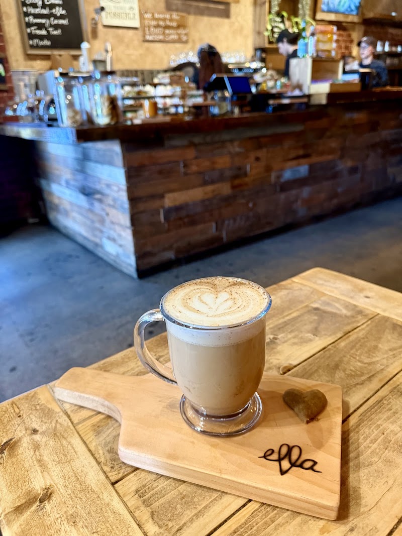 Ella Cafe - Plantation photo 4