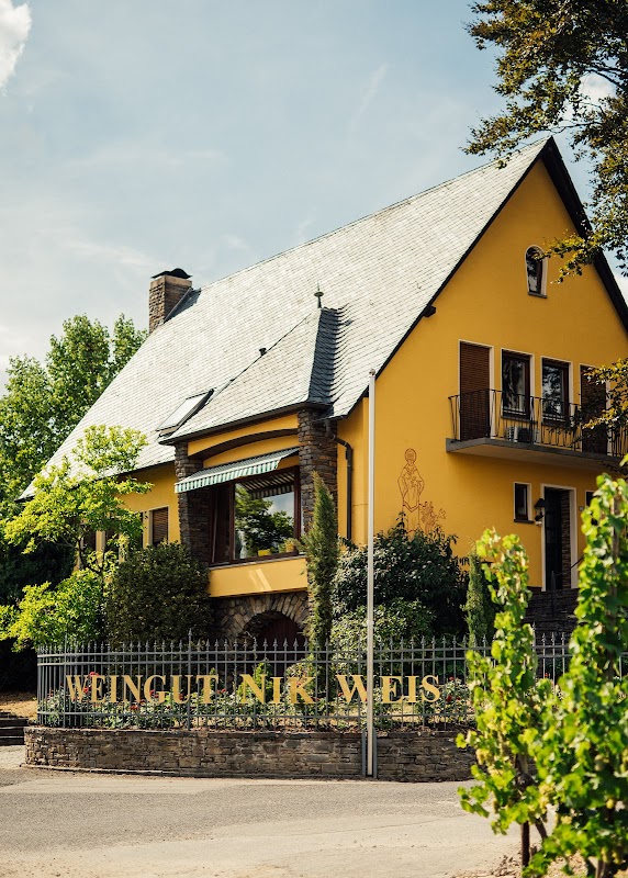 Weingut Nik Weis St. Urbans-Hof