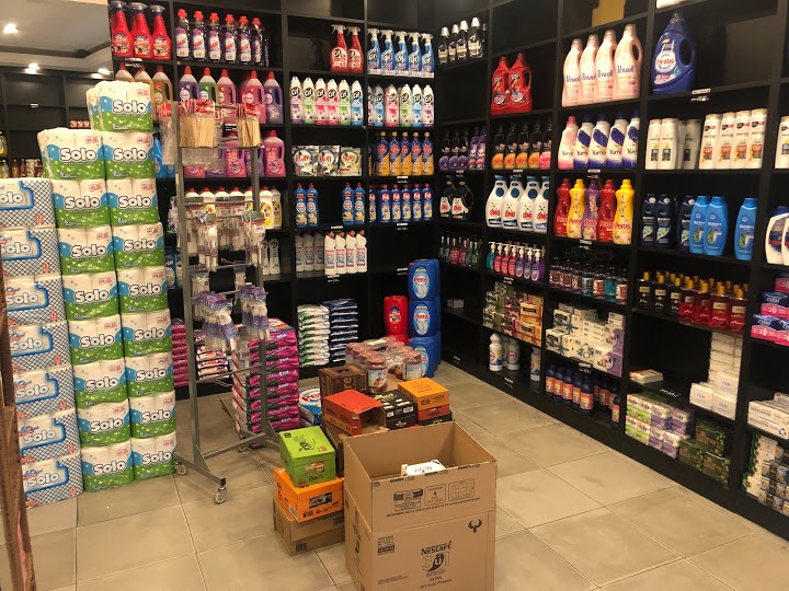 Yarar Market mekanı