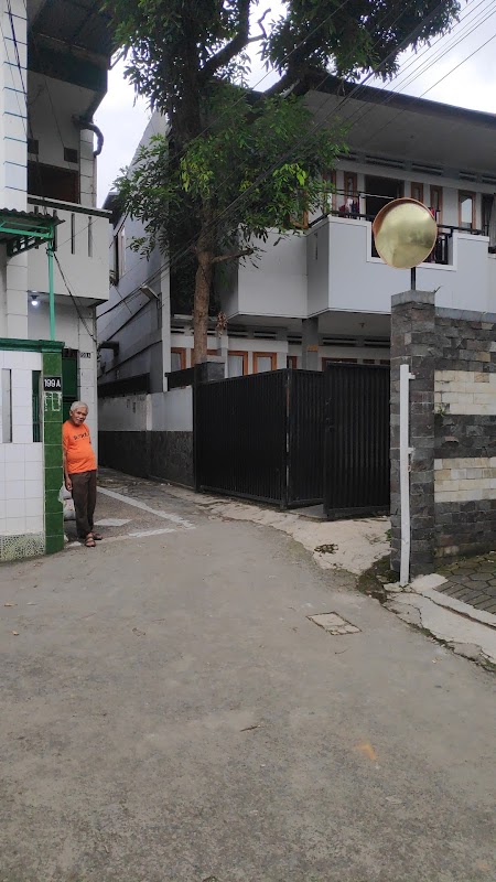 Kosan Setiabudi 201B