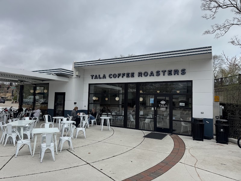 Tala Coffee Roasters - Winnetka Cafe photo 3
