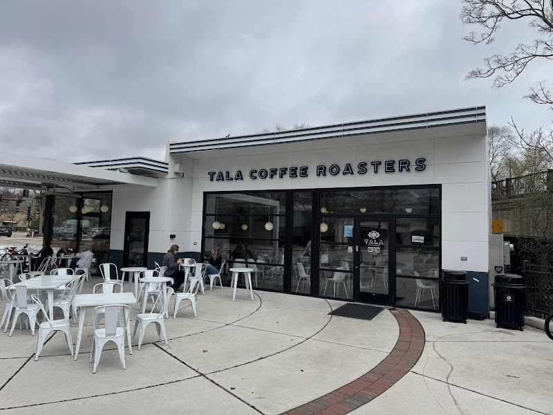 Tala Coffee Roasters - Winnetka Cafe photo 3