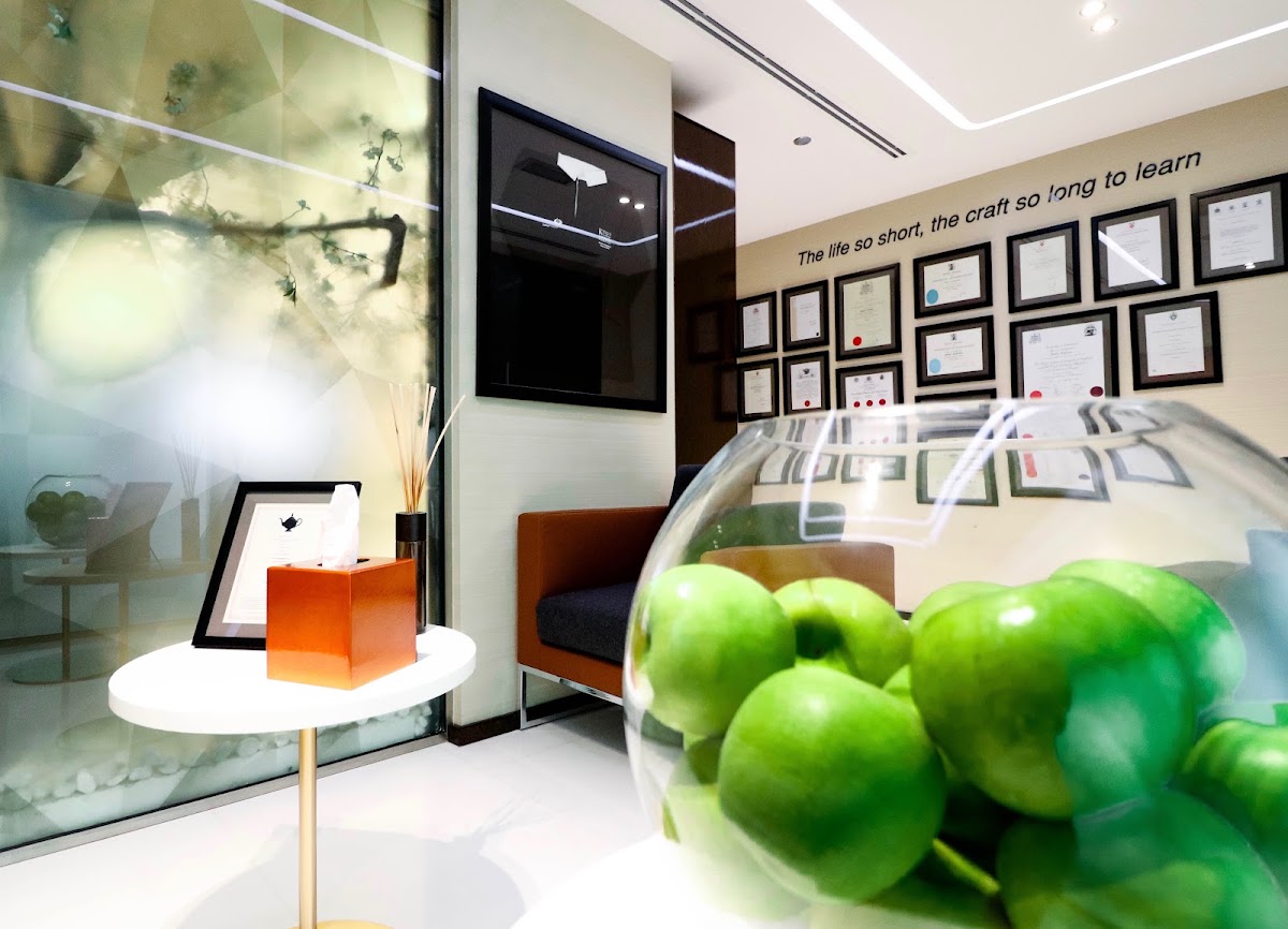 The Practice Dental Centre | Orthodontist | Cosmetic Dentists | Dental Implant 3