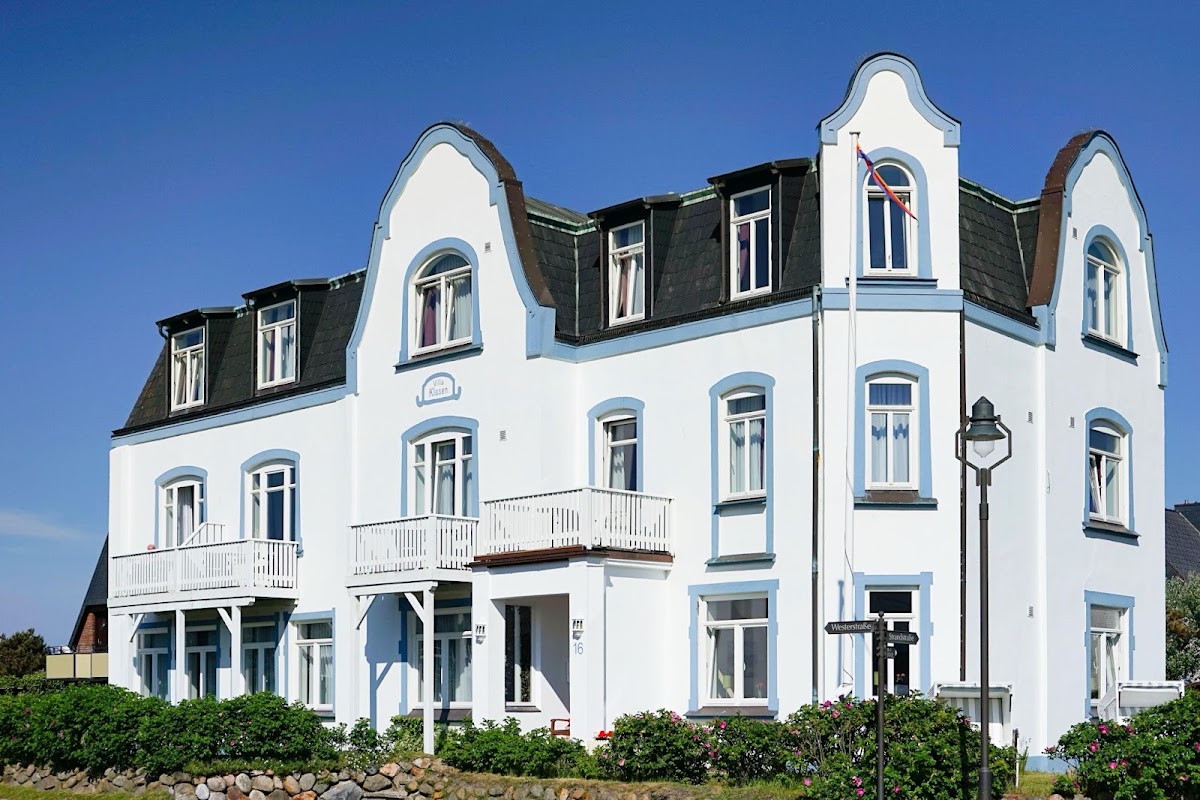 Hotel Villa Klasen, dog-friendly hotel in Sylt