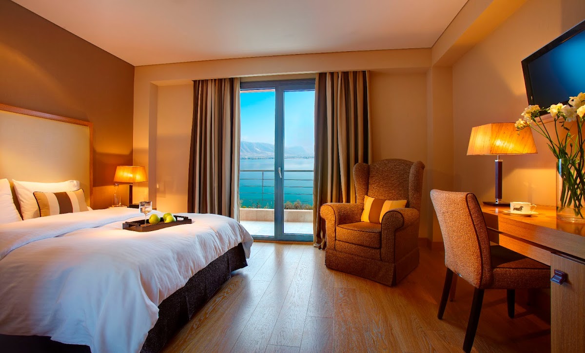 Limneon Resort & Spa — 3