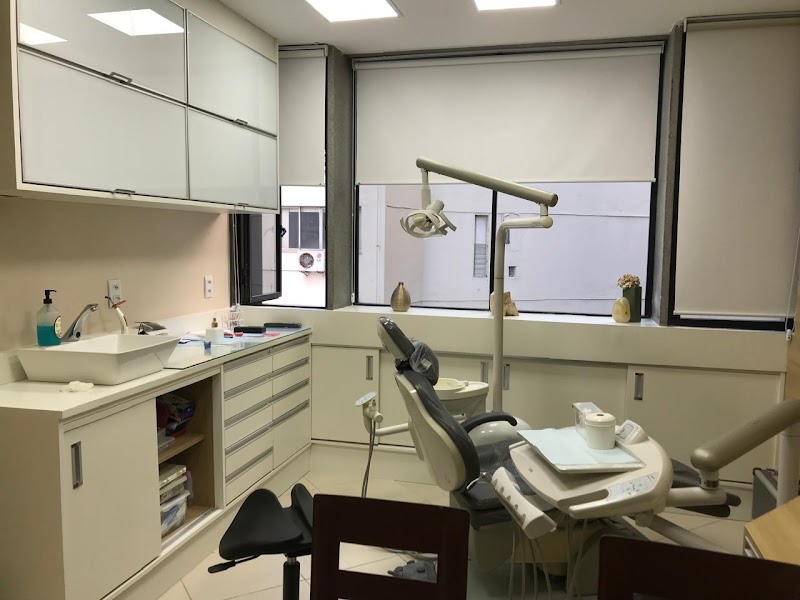 Dra Renata Klang Odontologia Alinhadores - foto 2