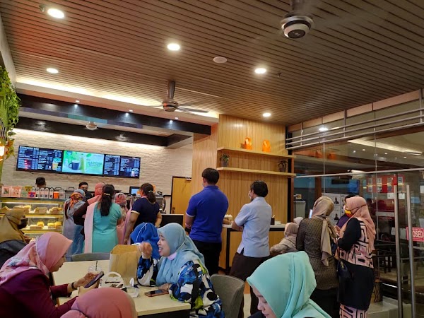 Gloria Jeans Coffee - Photo 1