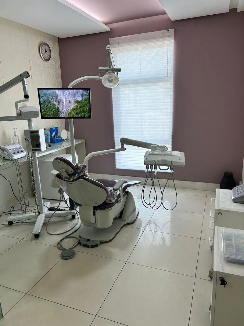 Dentista Bairro das Graças I Dra. Aryadnne Vasconcelos I Smart Odonto Recife - foto 2
