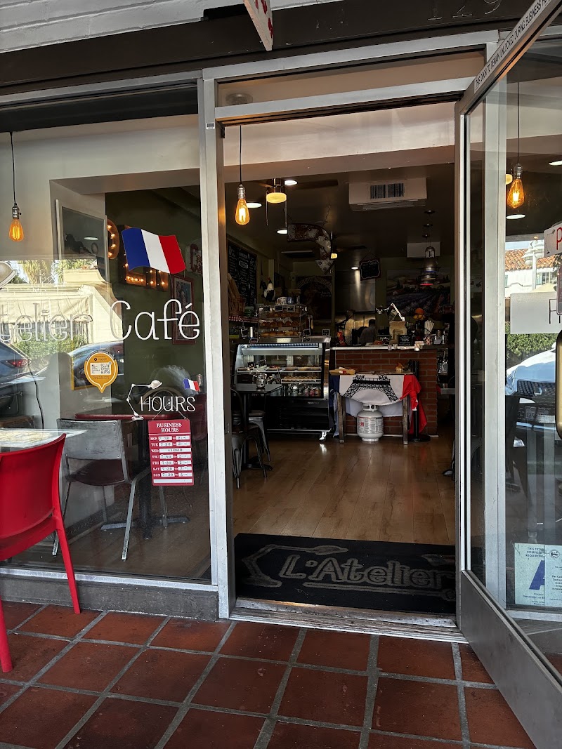 L'Atelier Café Palm Springs photo 2