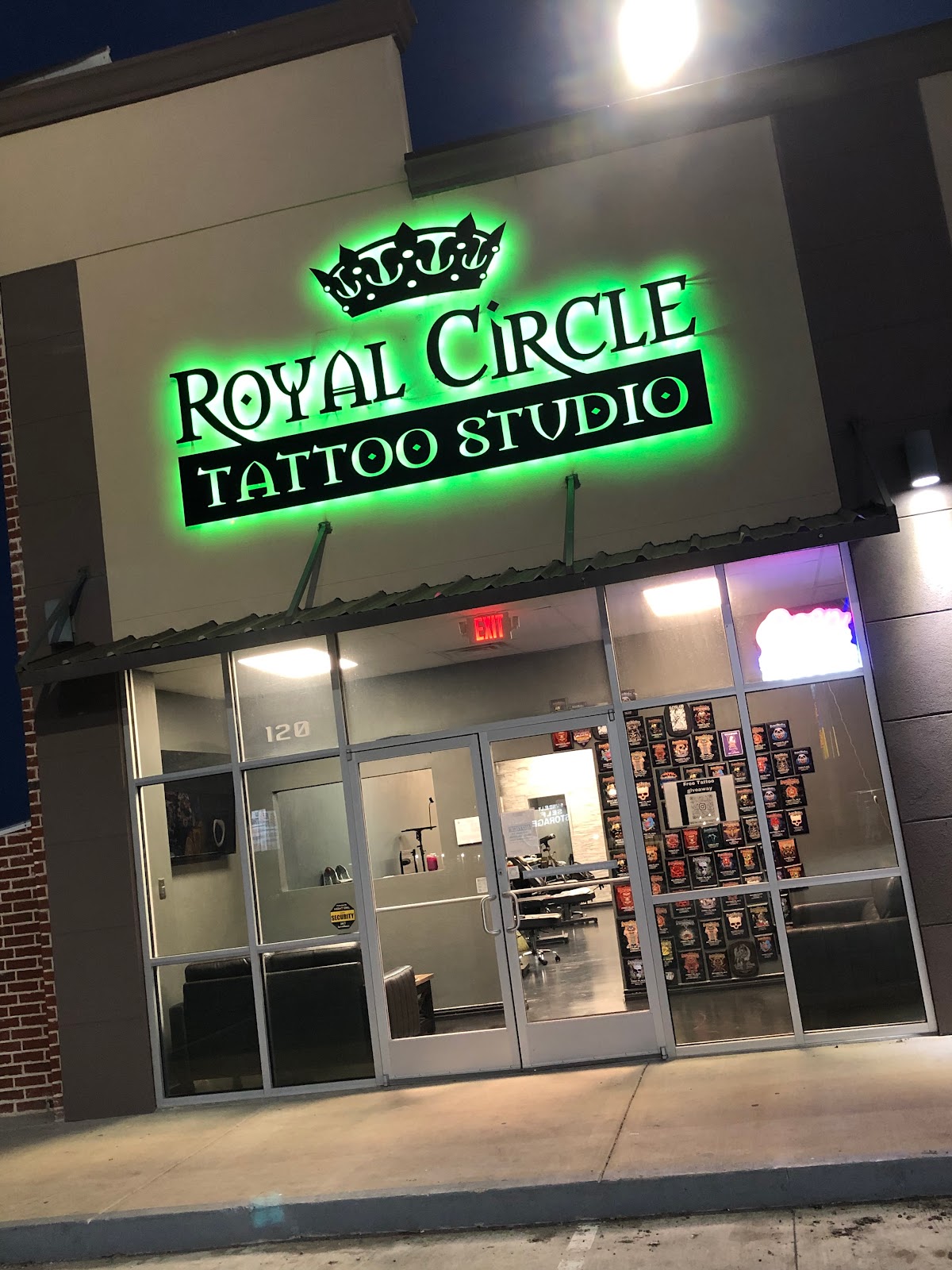 Royal Circle Tattoo studio and Art tattoo parlor in McKinney, TX