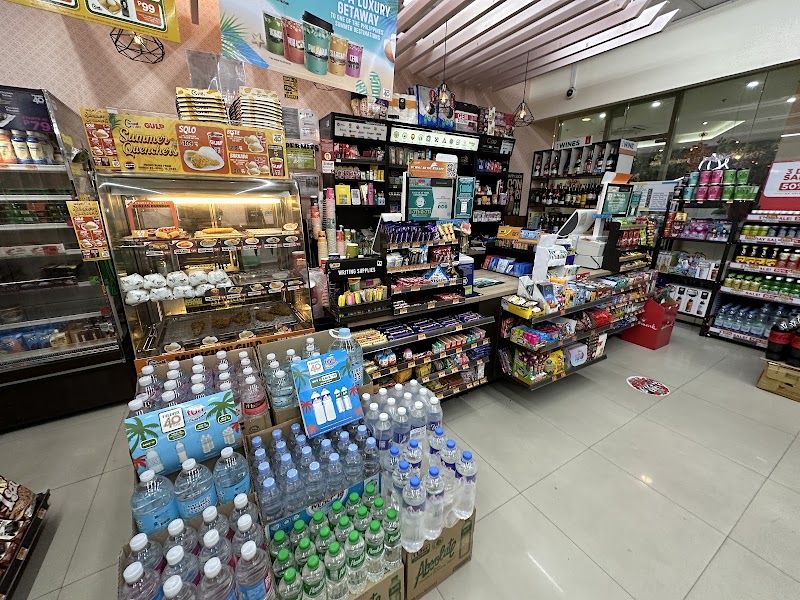 7-Eleven Dusit D2 (2824)