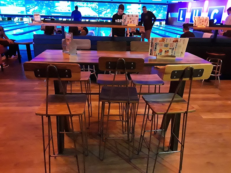 Lucky Strike Lynnwood photo 8