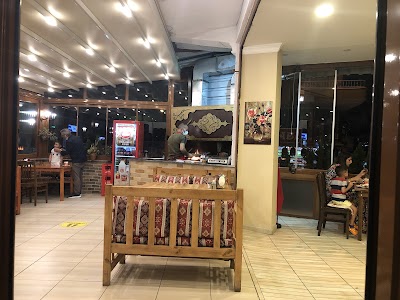 Emrah Usta Erzurum Oltu Cağ Kebap - Restoran