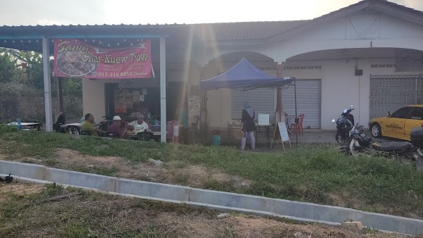 Roti Canai Meletop& Ayam Percik Bakar - Photo 1