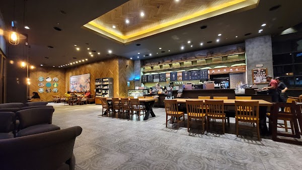 Starbucks IOI Kulai DT - Photo 1