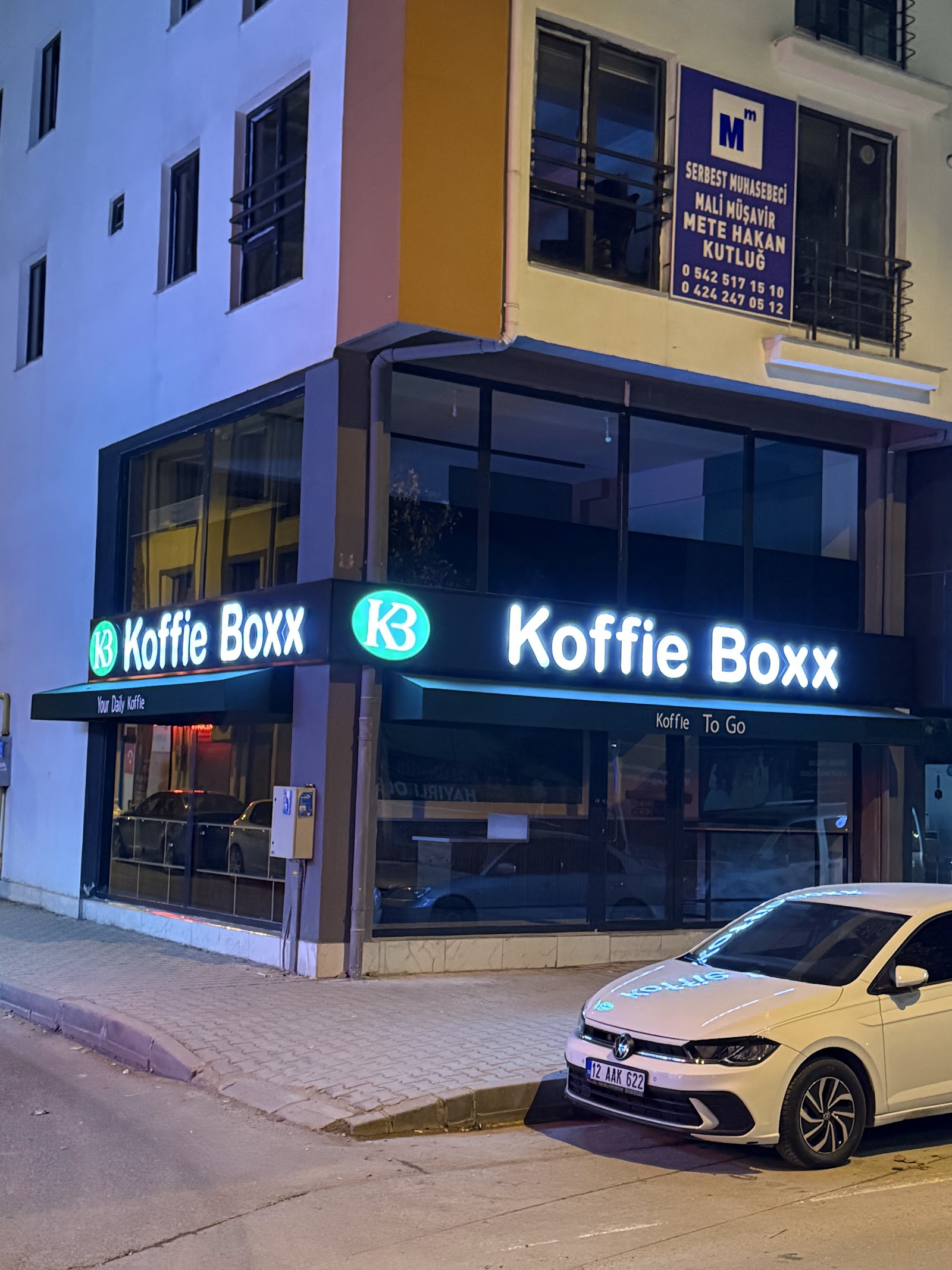 Koffie Boxx mekanı
