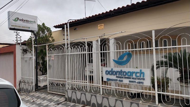 | Dra. Linéia Torres - foto 2