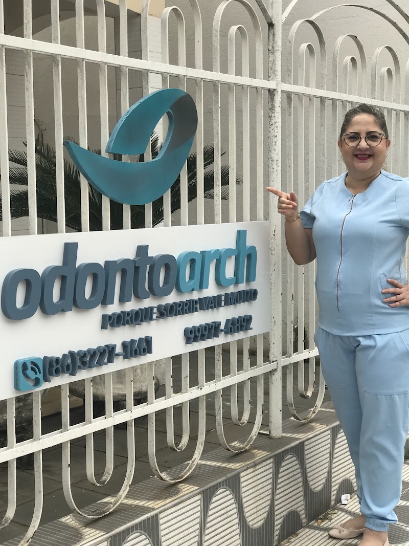 | Dra. Linéia Torres - foto 3