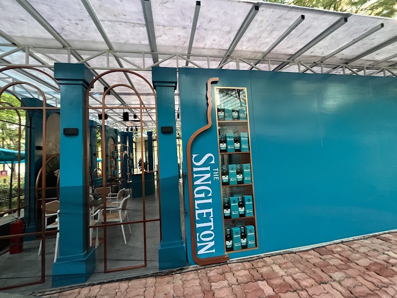 The Singleton BGC