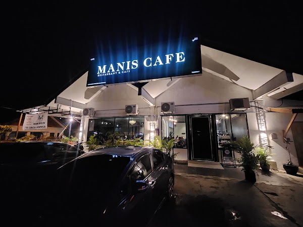 Manis Cafe Dungun - Photo 1