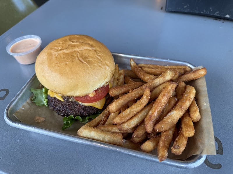 Morty's Cafe: Logan photo 3