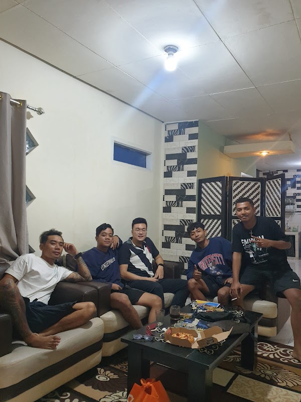 OMAH KEPET