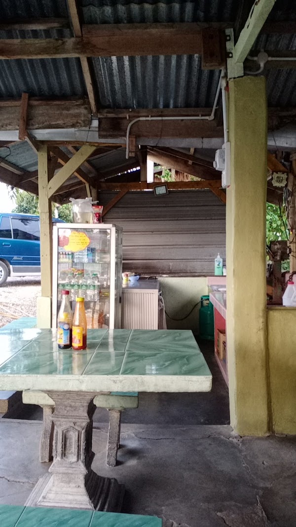 Warung Kak Yah Roti Canai Kampung Tengah - Photo 1