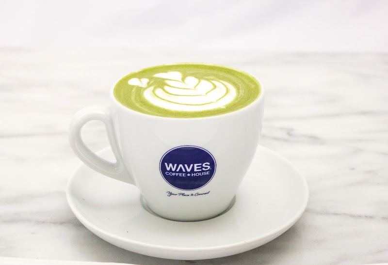 Waves Coffee House - Steveston photo 3