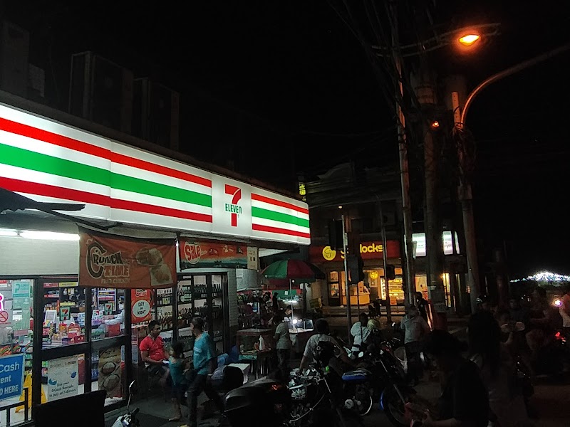 7-Eleven Lower Bicutan (0105)
