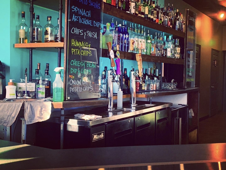 Six Twelve Coffeehouse & Bar photo 4