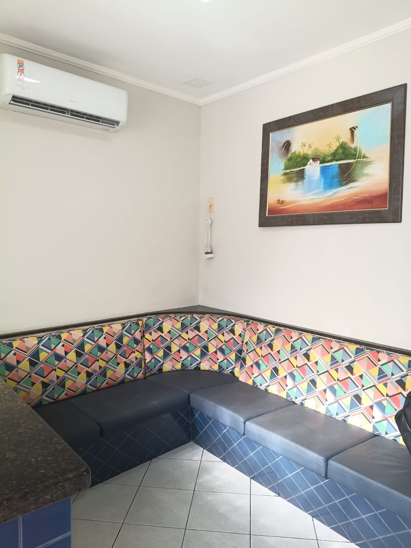 Consultório odontológico Dr. Hermes J. Buss - Dentista - foto 5