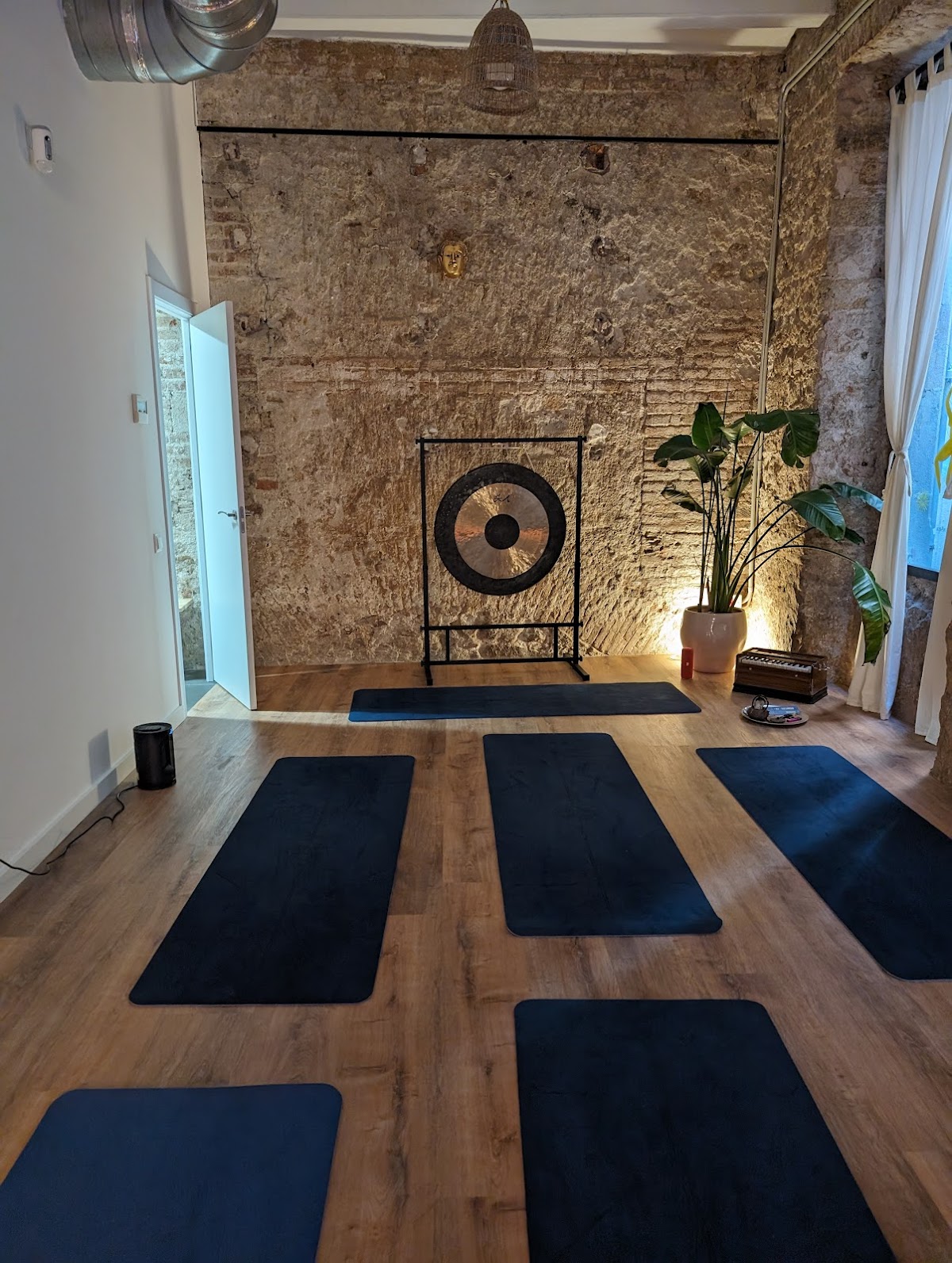 Nestra Center — 3