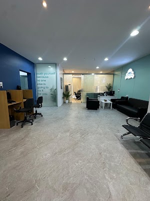 معهد نيلوفر الرائد للغات (فرع الشرائع)