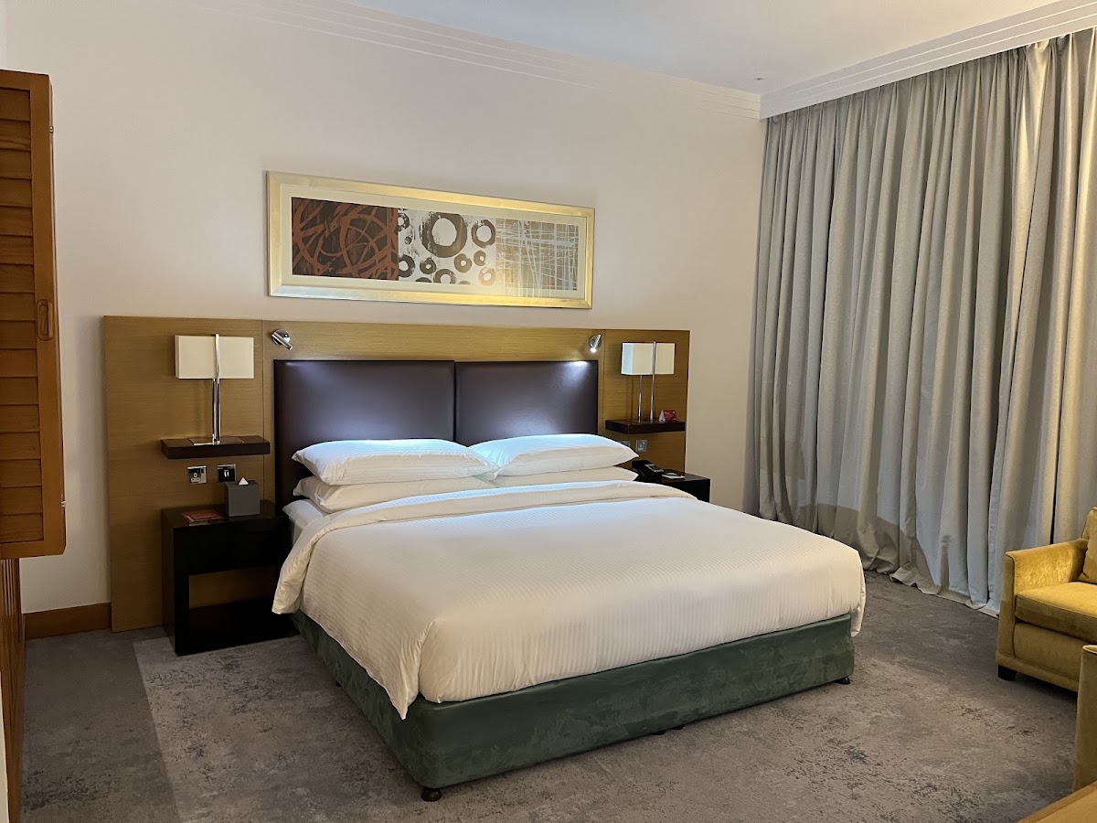 Mövenpick Hotel Jumeirah Beach 2