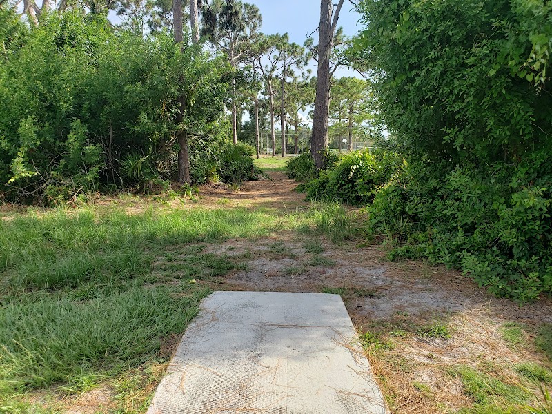 Wellfield Park Disc Golf Course @ Wellfield Park photo 1