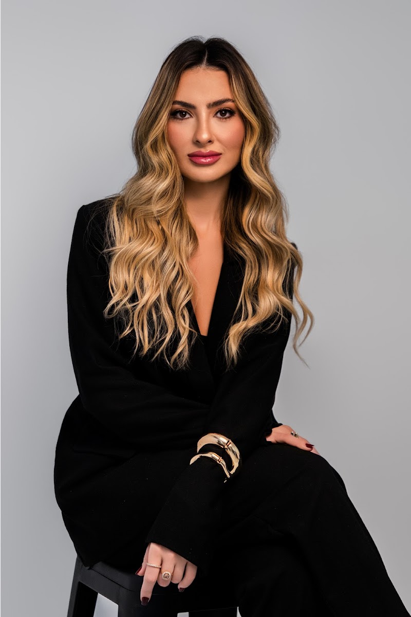 Dra. Isadora Vioto | Harmonização Facial em Pinheiros - foto 5