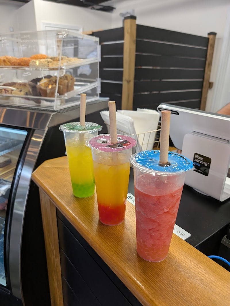 Blended Beverage Bar & Bites photo 3