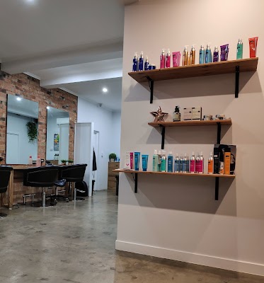 Brushed n Co Yeronga photo 2