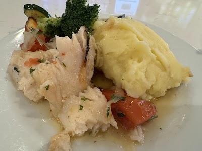 Plaza Premium Lounge (US Departures) — Google photo 5