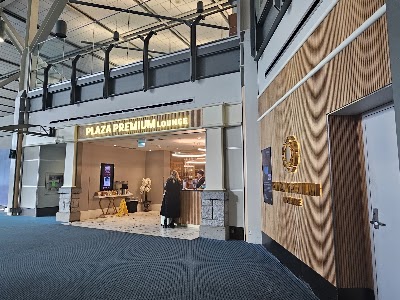 Plaza Premium Lounge (US Departures) — Google photo 3