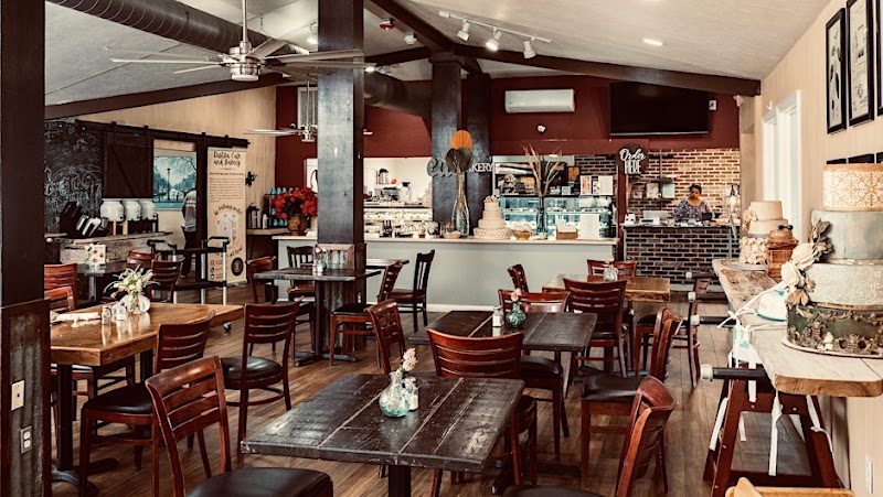 Mama's Bistro Cafe and Bakery: Friendswood photo 1