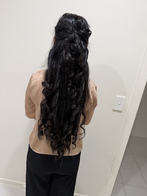 Luminous beauty and hair salon photo 3