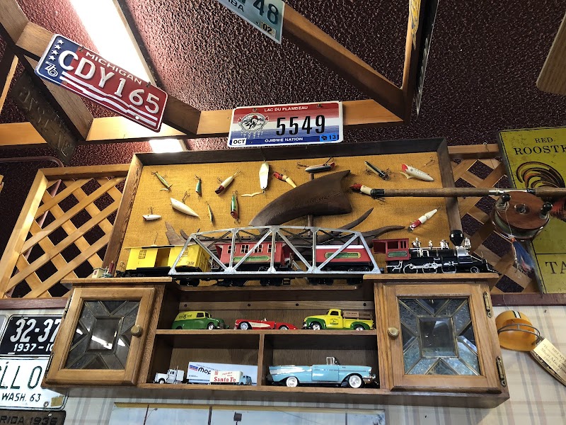 Shirley's Cafe photo 1