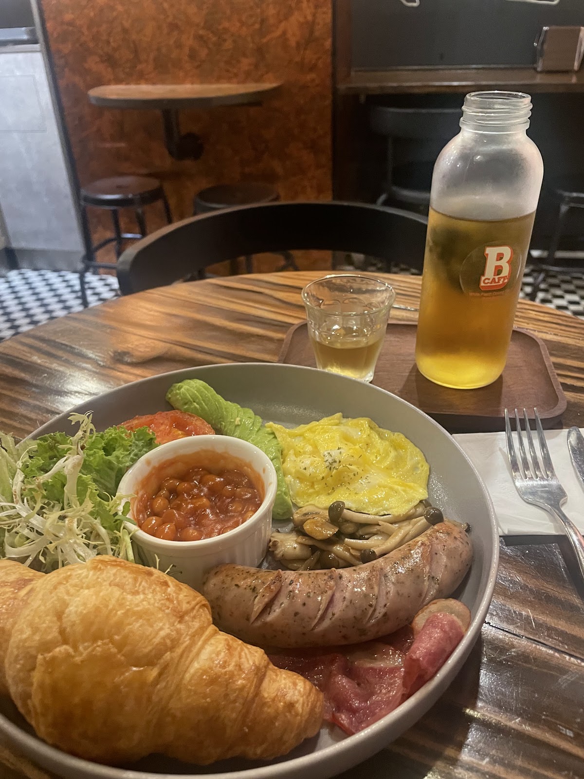 CAFE B — photo 6