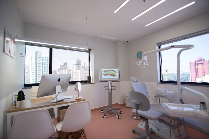 Clínica OdontoFares