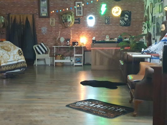 Honky Tonks Barbershop