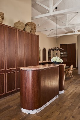 Bennett & Barkell photo 3