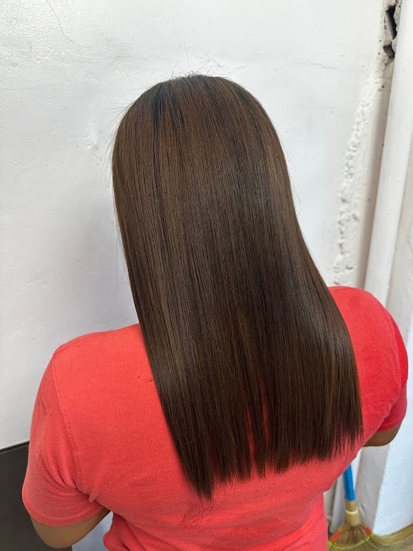Shine's Beauty Salon