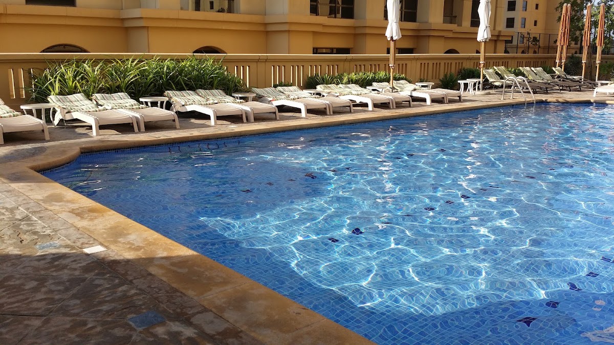 Ramada Plaza Jumeirah Beach 3