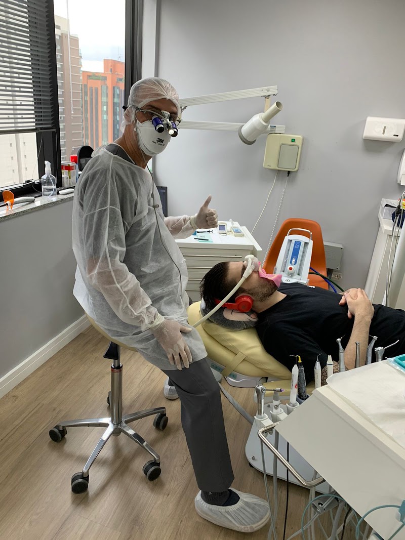 Dr Alexandre Berneira Leandro - foto 5